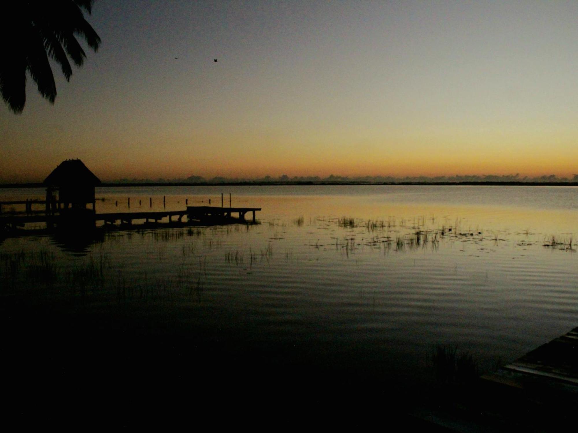 Tropic Bacalar Hotel ภายนอก รูปภาพ