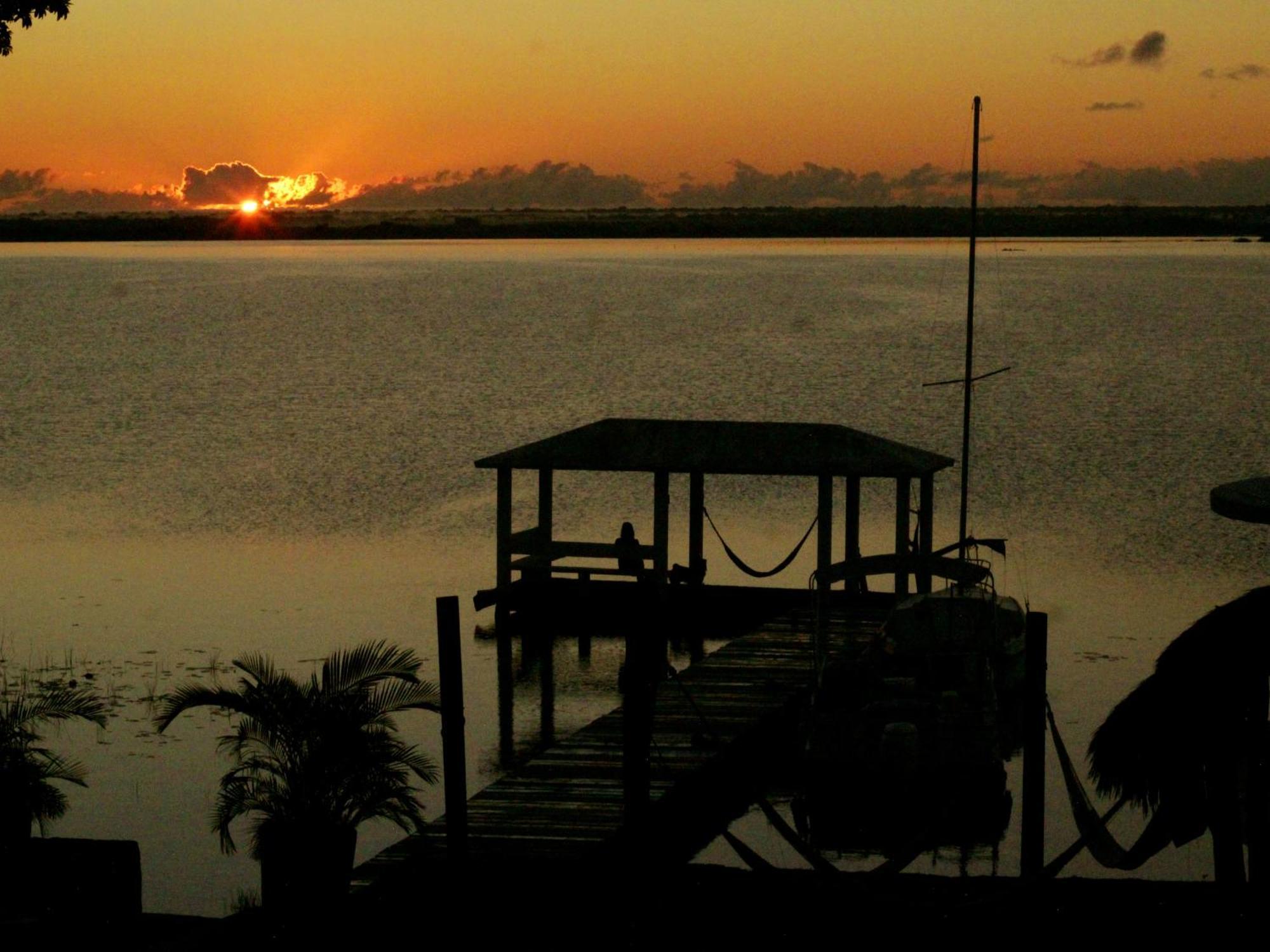 Tropic Bacalar Hotel ภายนอก รูปภาพ